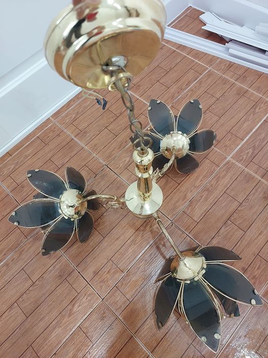 Продаю светильники