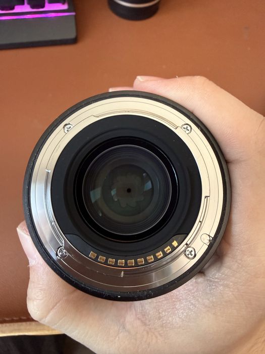 Sigma 35mm f2 полный кадр SonyE