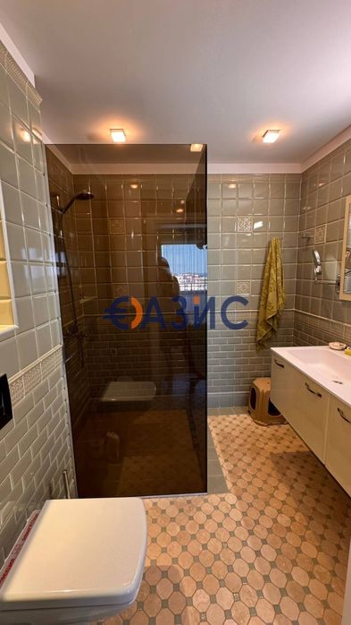 Продава се Тристаен апартамент в Свети Влас - 118 кв.м за 2416 €/кв.м - Снимка #1