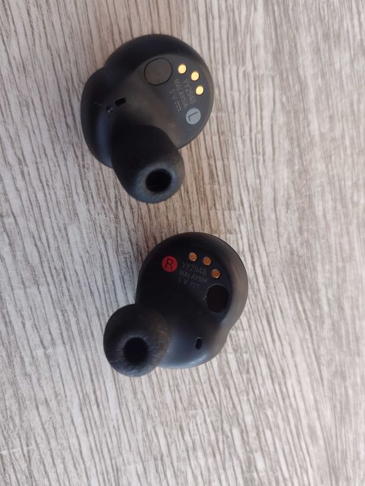 Sony WF1000XM4 безжични слушалки