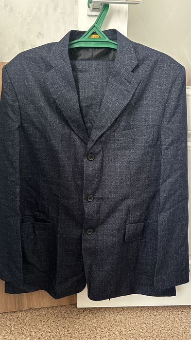 Костюмы новые