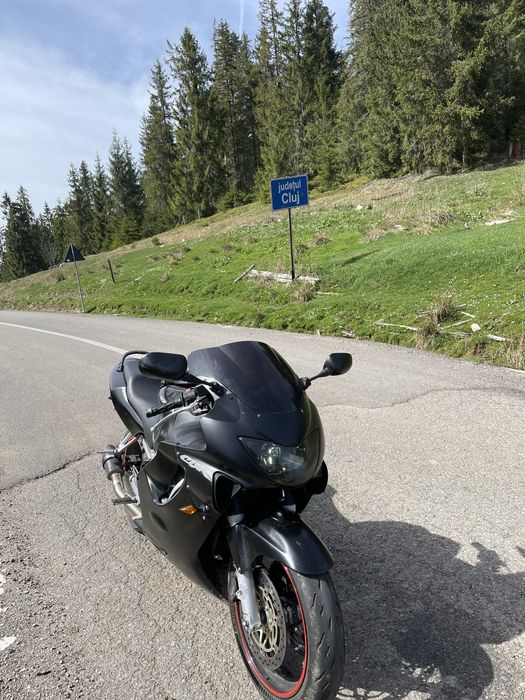 Vand Honda cbr 600 cm !!!