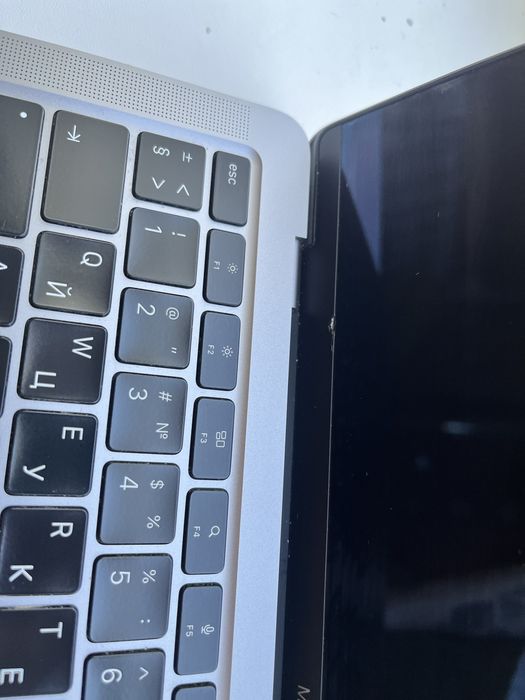 Macbook Air m1 256gb 2020 84%акб Срочно