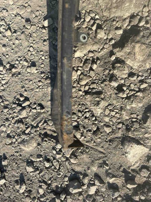 Калник десен за Audi A4 b8 Ауди а4 б8 с забележка натиснат ном 6