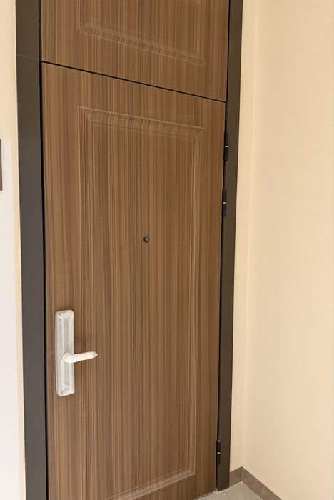 Умная входная дверь