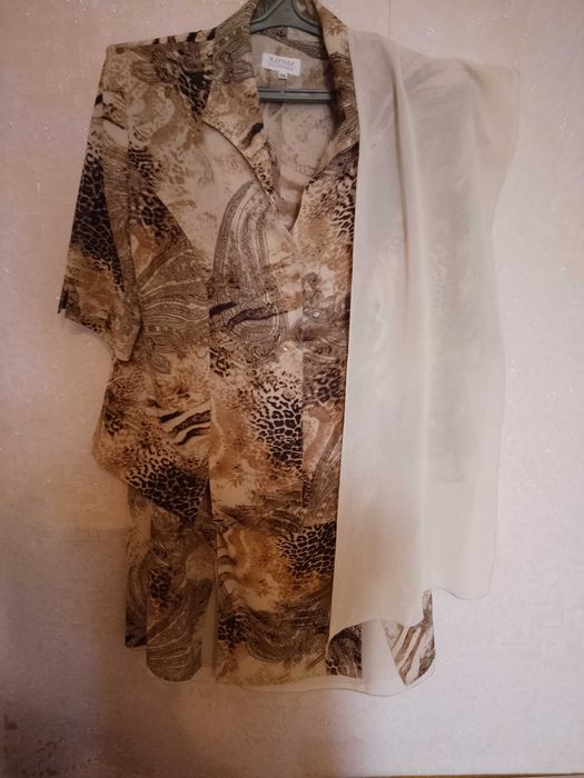 Костюм летний женский.