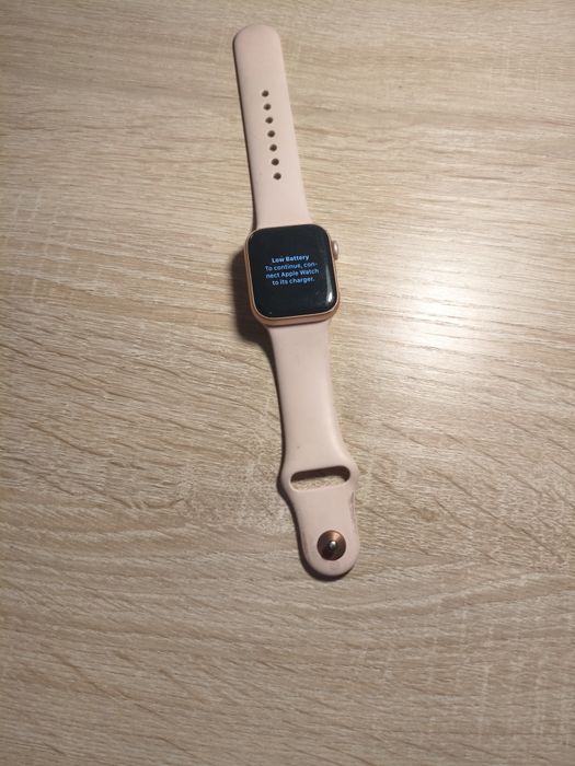 Apple Watch 4 бу