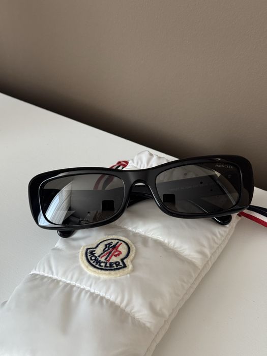 Солнцезащитные очки MONCLER оригинал