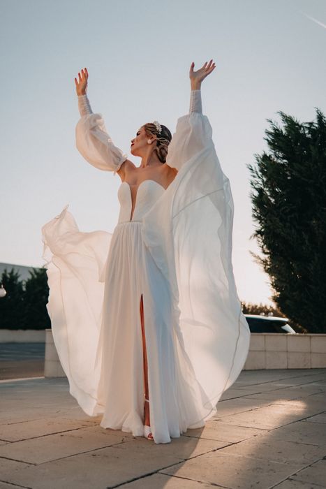 Vând rochie de mireasă