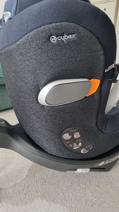 2 Scaune auto Cybex Platinum Sirona Zi copii 0-4 ani, model rotativ, stare foarte buna