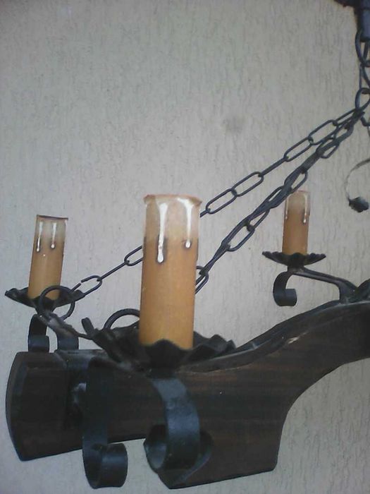 Candelabru din lemn si fier forjat