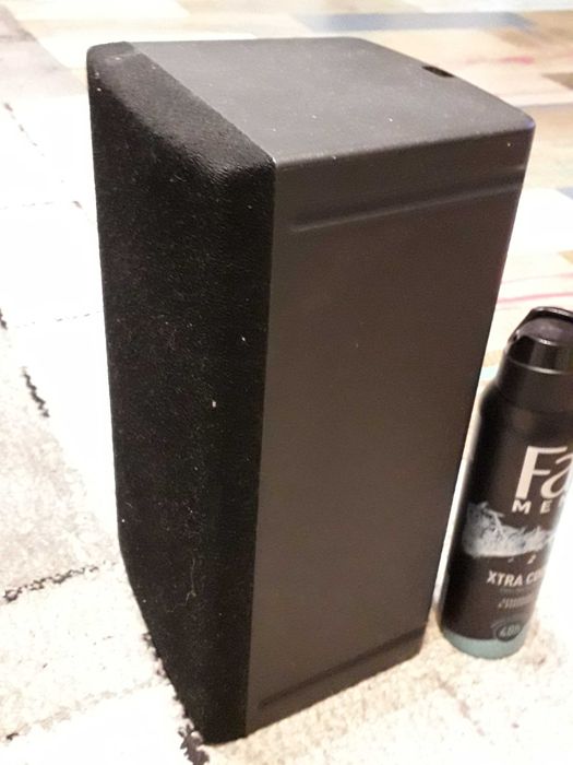 Продавам HI-FI колонка модел SONY-15W/8 OMS в изправност