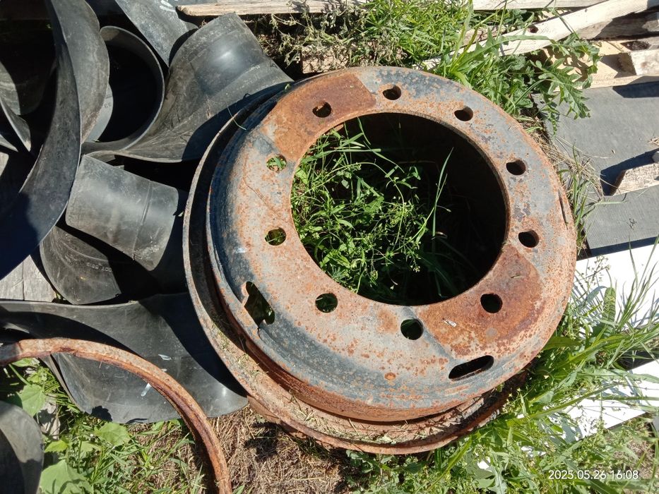 Продам диски в хорошем состоянии