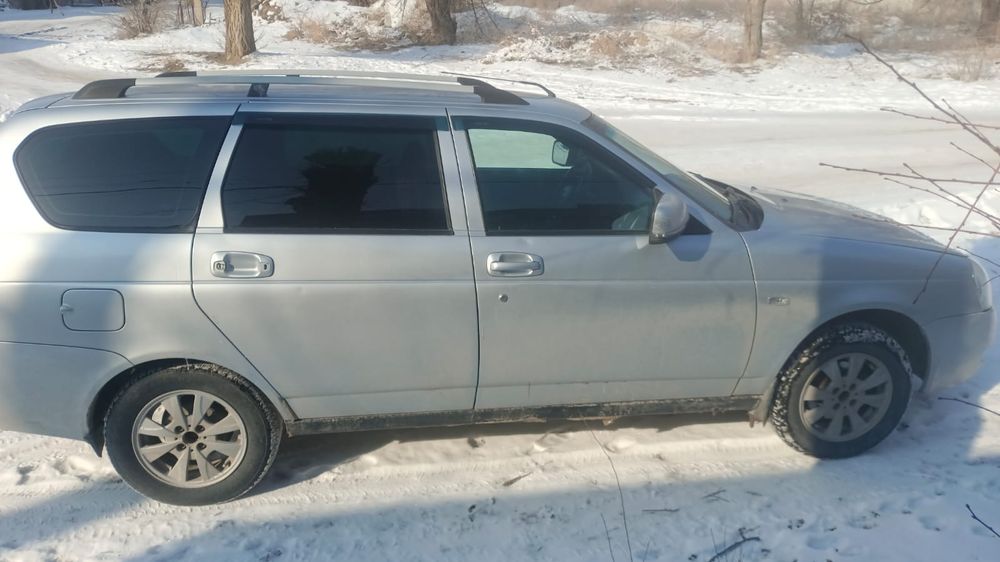 ВАЗ 2171 Лада Приора,универсал.