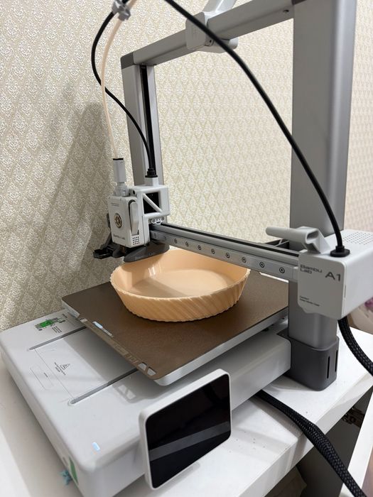 Bambu Lab A1 3D принтер