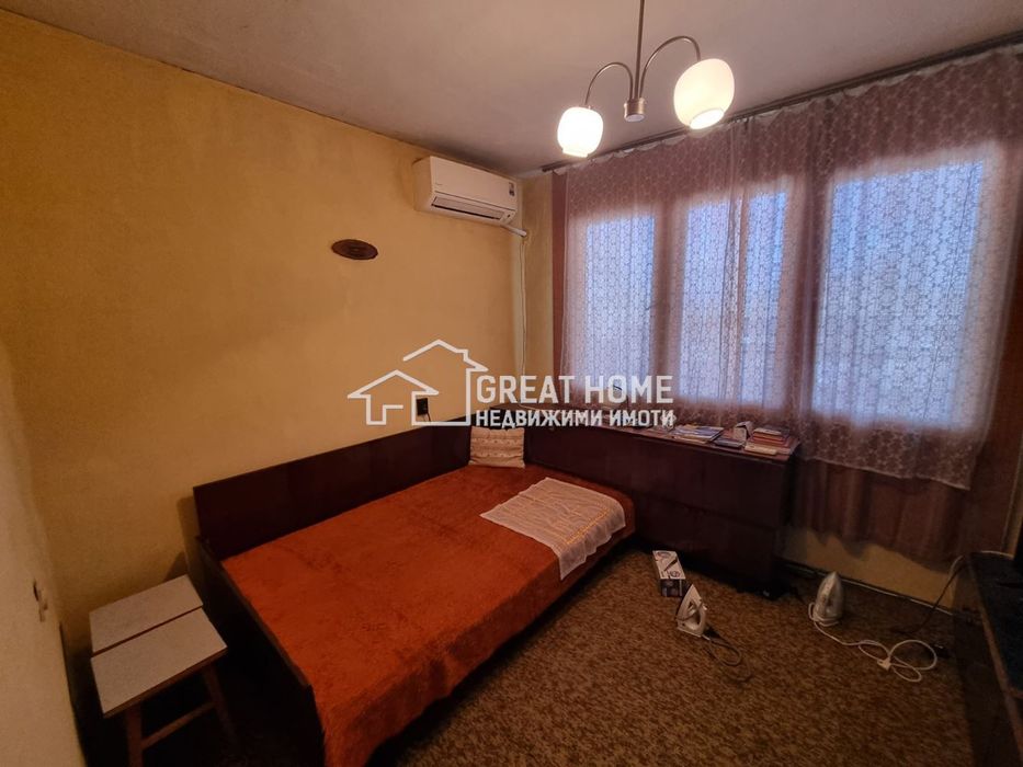 Продава се Четиристаен апартамент в Търговище, Запад 2 - 76 кв.м за 1007 €/кв.м - Снимка #2