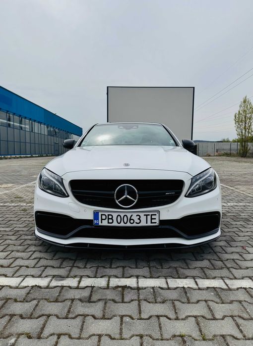 Кола за бал/сватба Mercedes C63 AMG