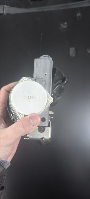 Airbag с волан пиро патрон ляв за ford fiesta 2009-2017