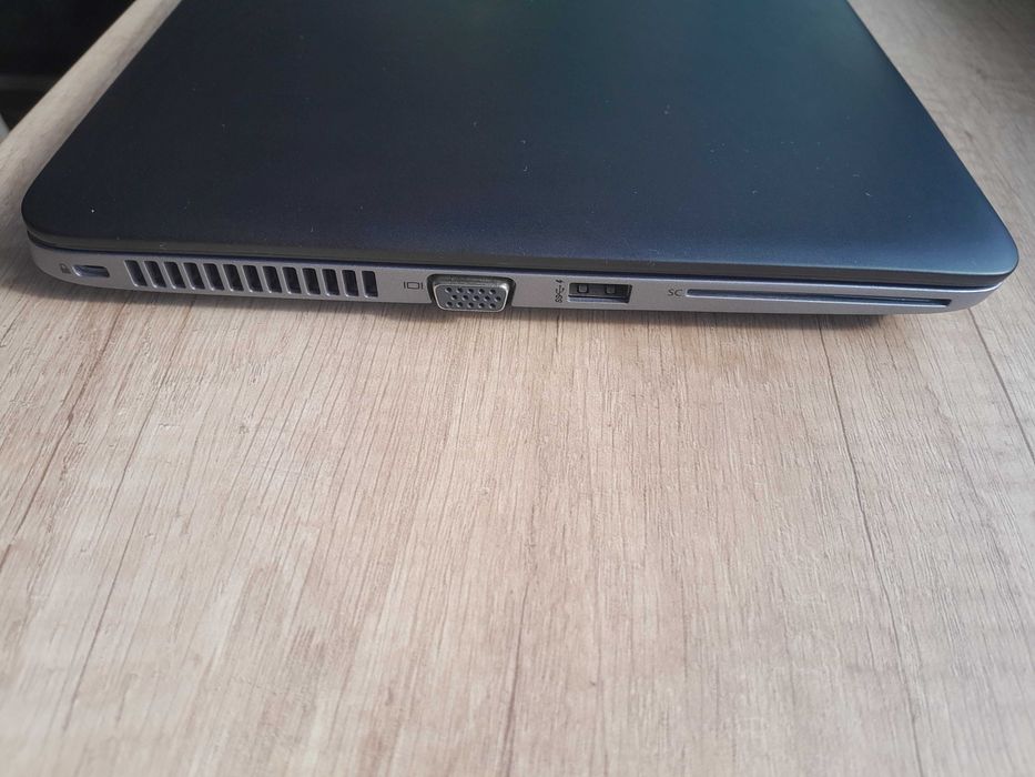 Лаптоп HP EliteBook 802 G2