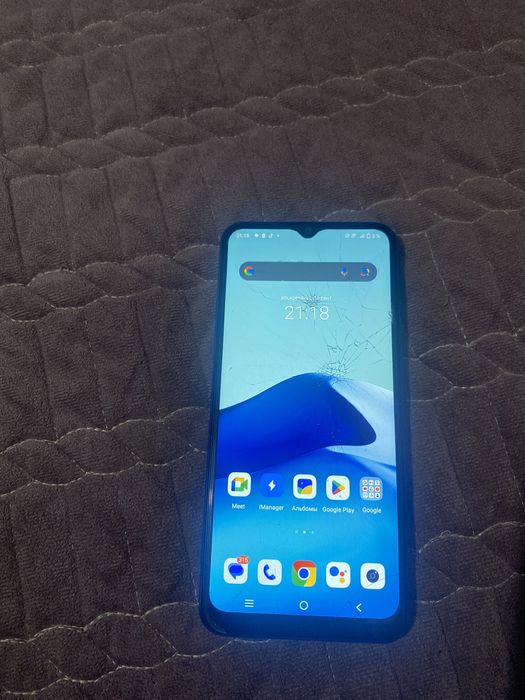 Продается рабочий телефон Vivo Y21