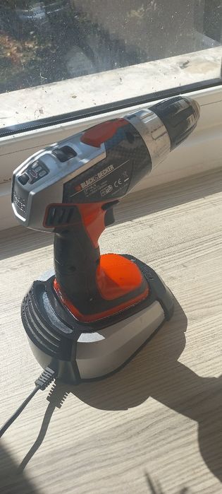 Filetanta Black & Decker + incarcator