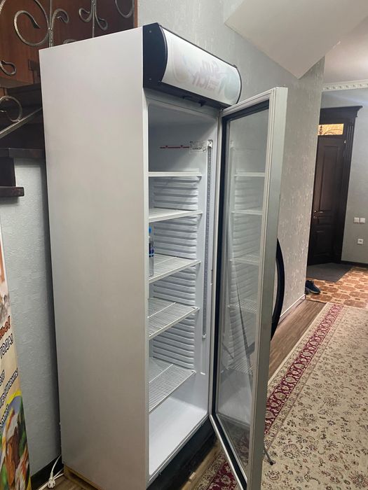 Холодильник новый