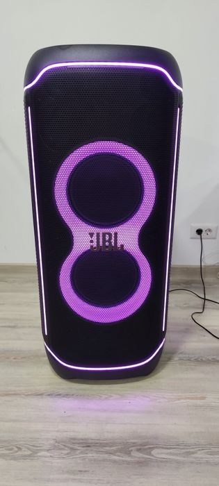 Boxa JBL PartyBox ultimate 1100w