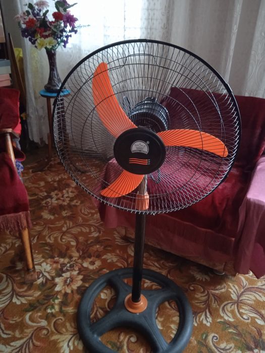 Вентилятор напольный