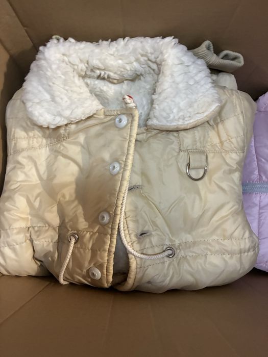 Haine foarte bune si curate