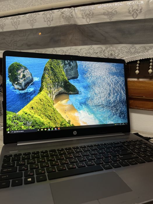LAPTOP HP 255 G8 Бонус: RGB клавиатура като подарък при покупка!