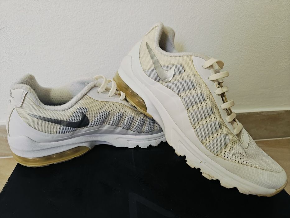 Nike AIR MAX INVIGOR
