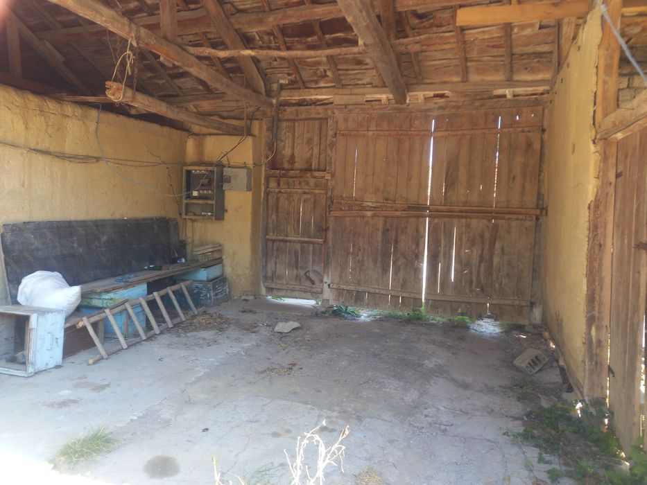 Продава се Къща в с. Риш, Област Шумен - 100 кв.м за 74 €/кв.м - Снимка #13