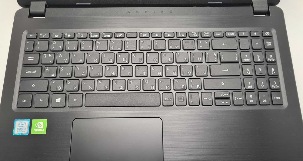 Acer Aspire A515-52G  i3 8145U/8GB/256SSD/Nvidia MX130-2GB/FHD