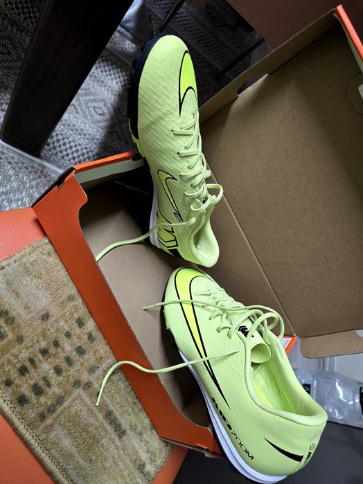 Nike Zoom Vapor 16 AC