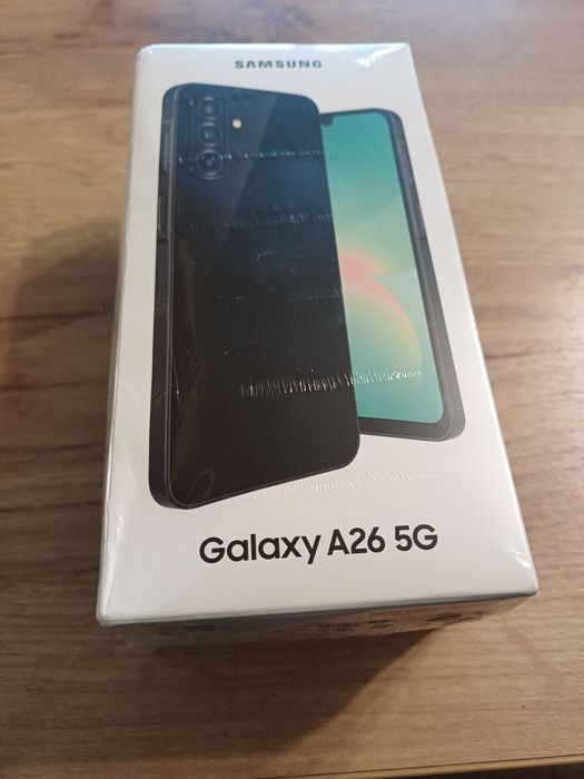 Samsung Galaxy A26 + слушалки
