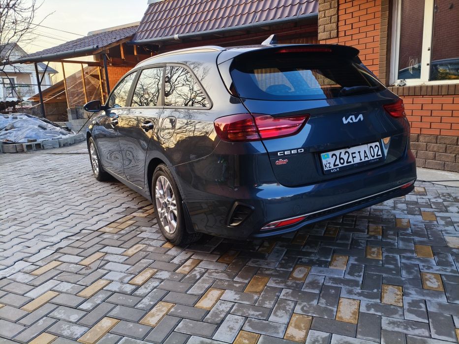 Kia ceed универсал  2024 года