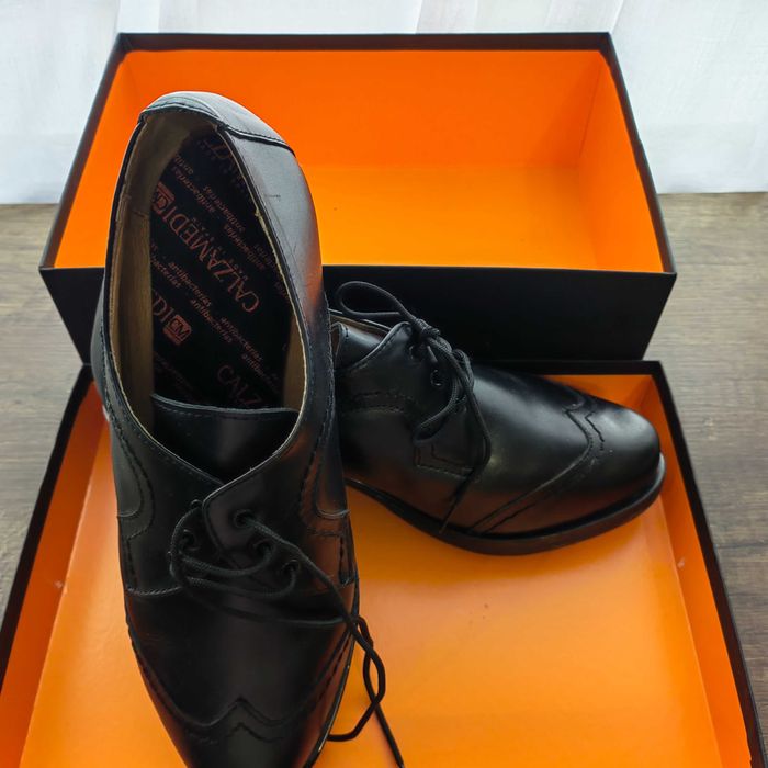 Обувки от естествена кожа