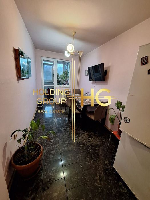 Продава се Четиристаен апартамент в Варна, Младост 1 - 98 кв.м за 1939 €/кв.м - Снимка #2