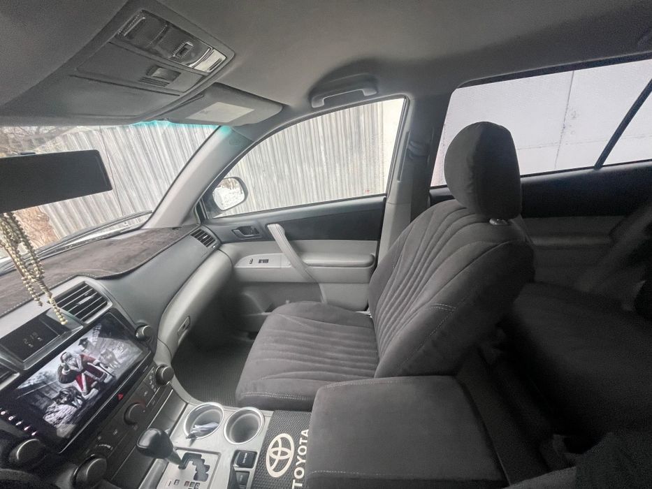 Продам тойота Хайлендер