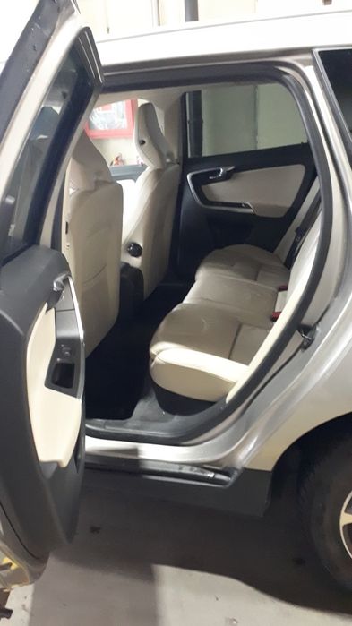 VOLVO XC60 2012 — imagine 5