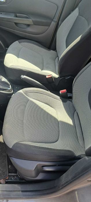Renault Captur 1200 турбо . На части