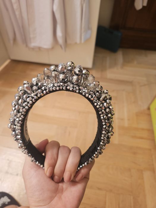 Продам ободок, очень красивый