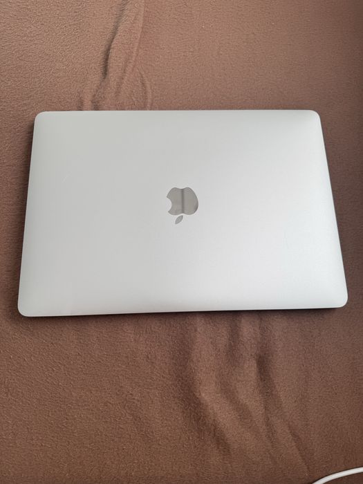 Macbook pro 13 inch TouchBar * model 2016 * 256GB Memorie