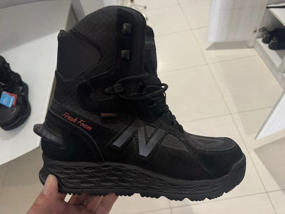 New Balance ботинки