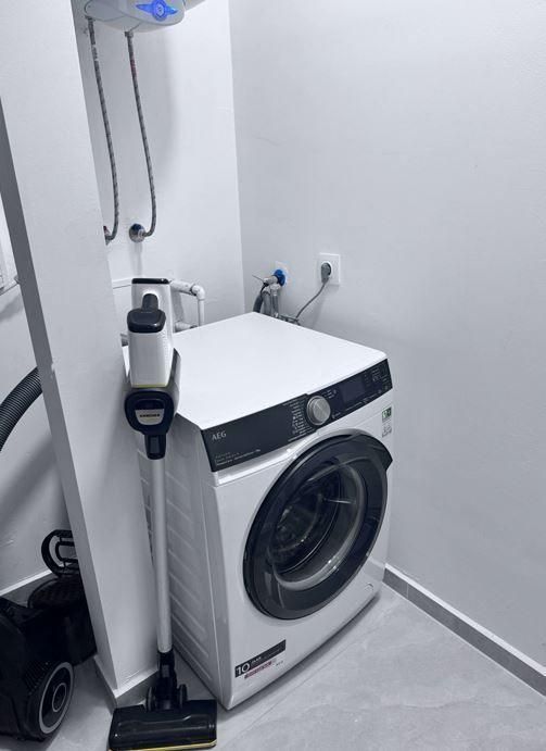 Двуетажна къща, под наем, м-т Фичоза