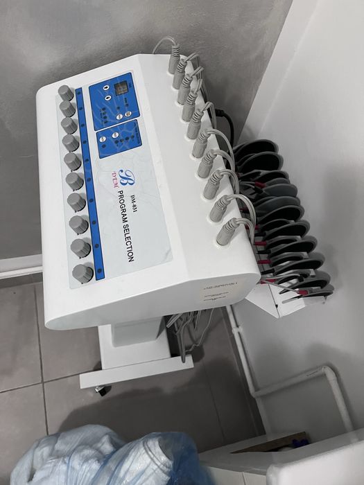 Aparat electrostimulare