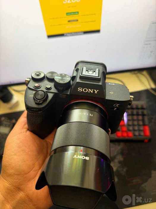 Sony A7iv Sony 35mm f1.8