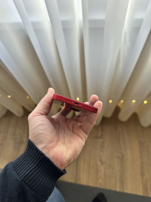 Iphone 13 red 128 гб ТОП