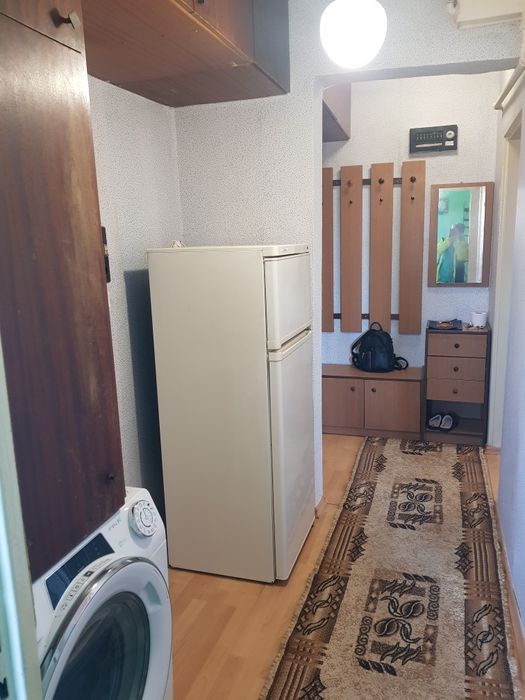 Продава се Тристаен апартамент в Димитровград - 68 кв.м за 825 €/кв.м - Снимка #2