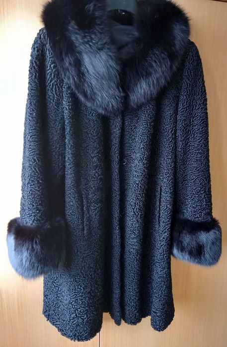 haina blana miel, guler vulpe, marime 50 [purtata o singura data]